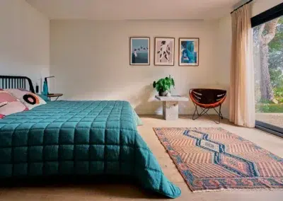 elegante suite en alojamiento exclusivo para hombres gays cerca de Sitges y Barcelona, en el Parque Garraf