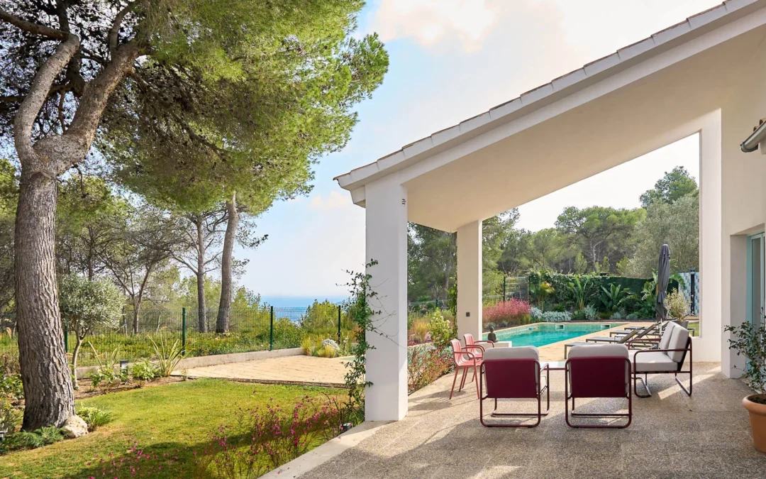 Why Casa Brisa Is Different from a Hotel: A More Personal Boutique Stay Near Sitges